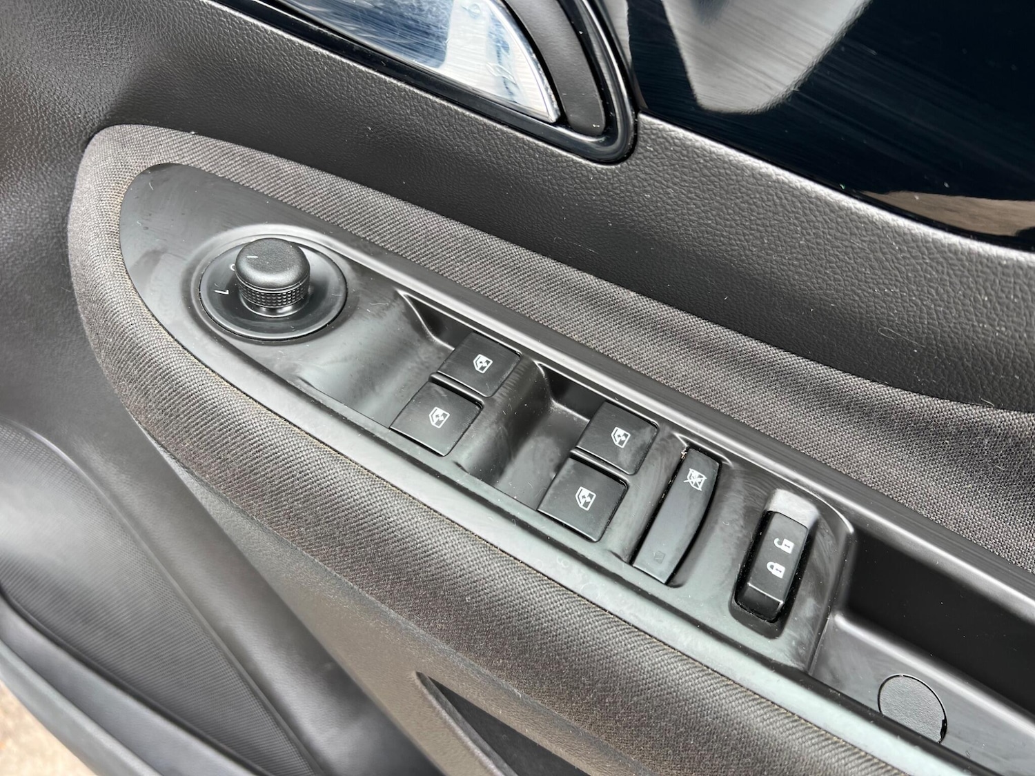 Used Vauxhall Mokka X 2019 for sale - 77156659: Photo 26