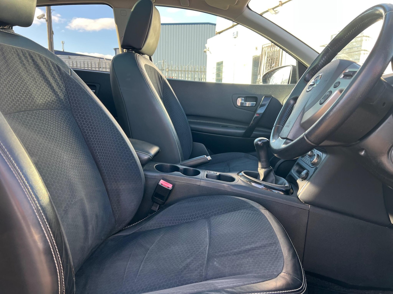 Used Nissan Qashqai 2013 for sale - 76633981: Photo 33