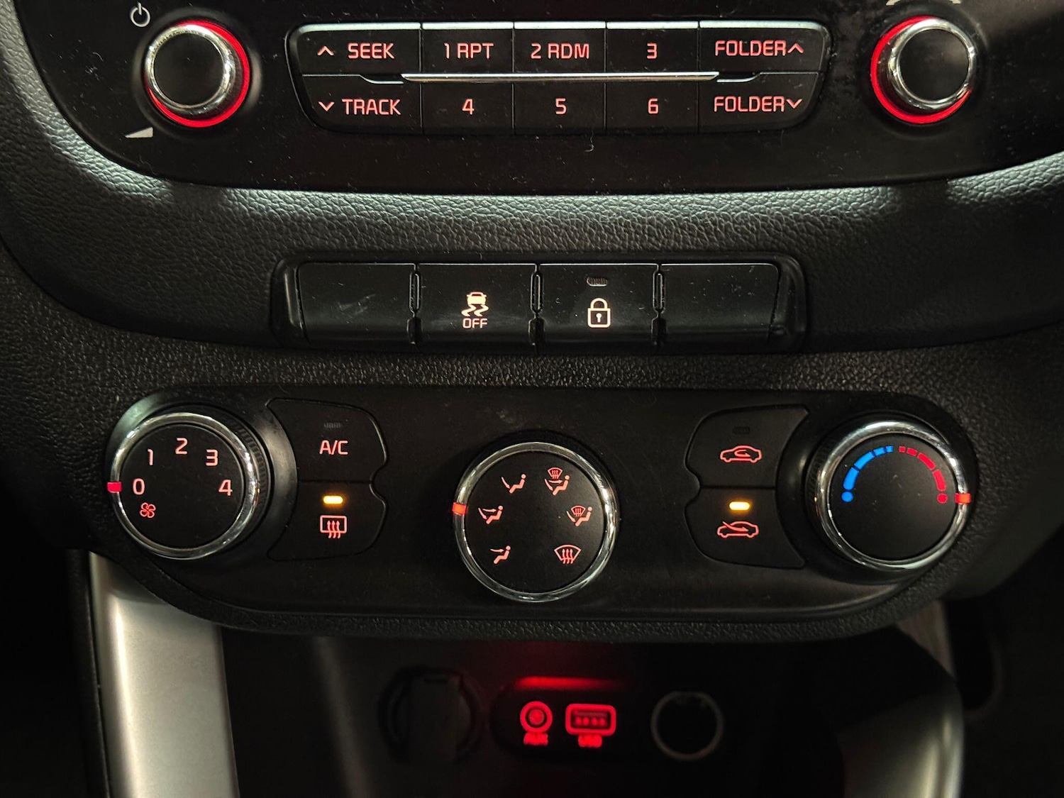 Used Kia Ceed for sale - 77753457: Photo 40