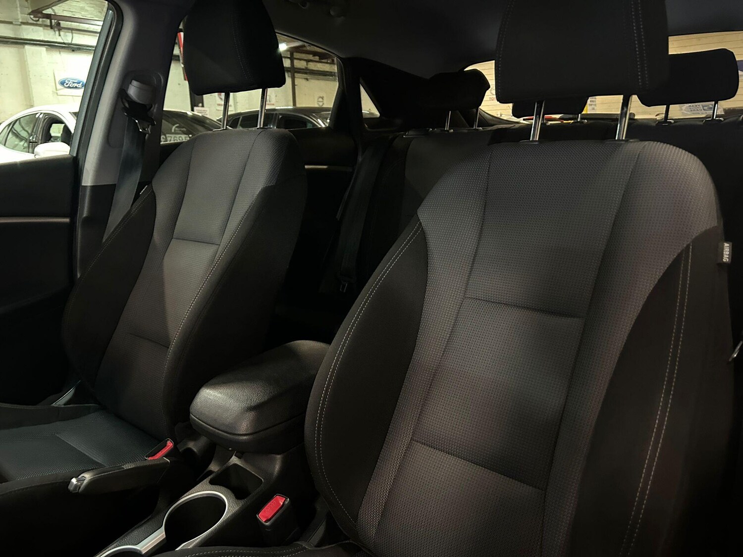 Used Hyundai i30 2014 for sale - 77839666: Photo 14