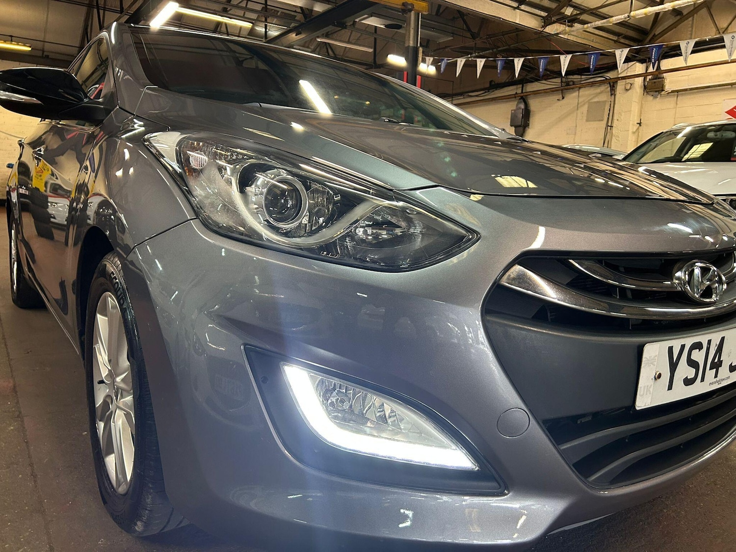 Used Hyundai i30 2014 for sale - 77839666: Photo 2