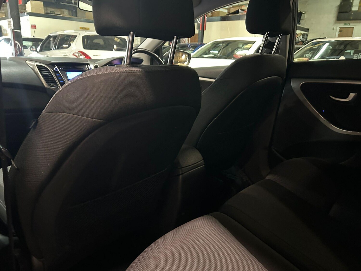 Used Hyundai i30 2014 for sale - 77839666: Photo 31