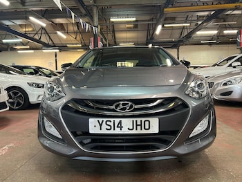 Used Hyundai i30 2014 for sale - 77839666: Photo