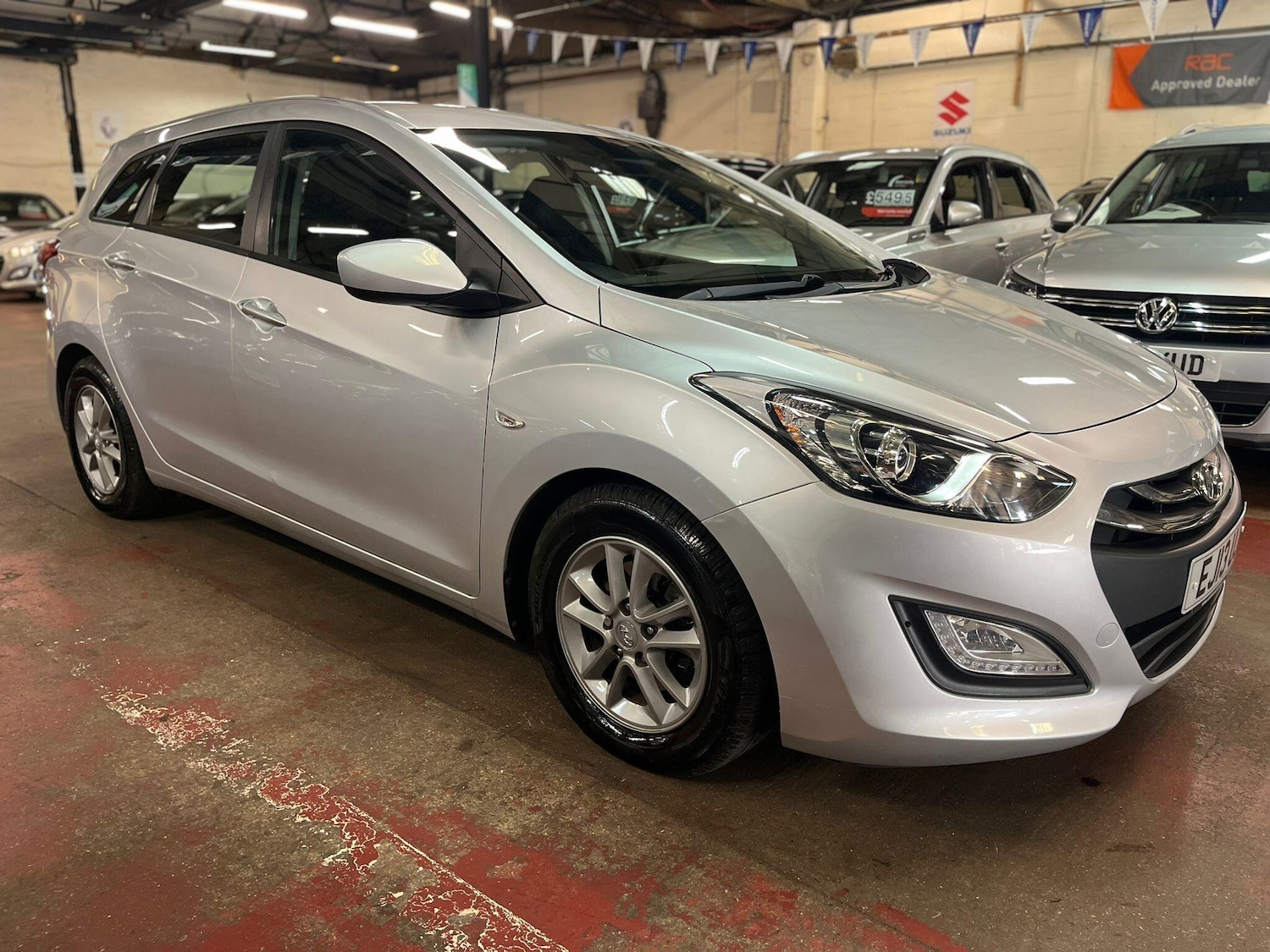 Used Hyundai i30 2013 for sale - 76457519: Photo 1