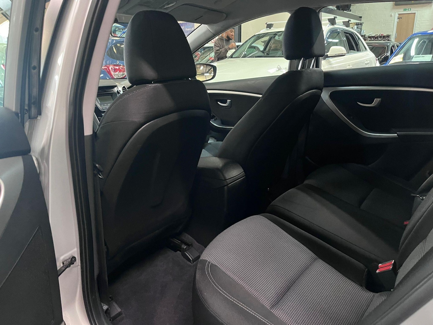 Used Hyundai i30 2013 for sale - 76457519: Photo 25