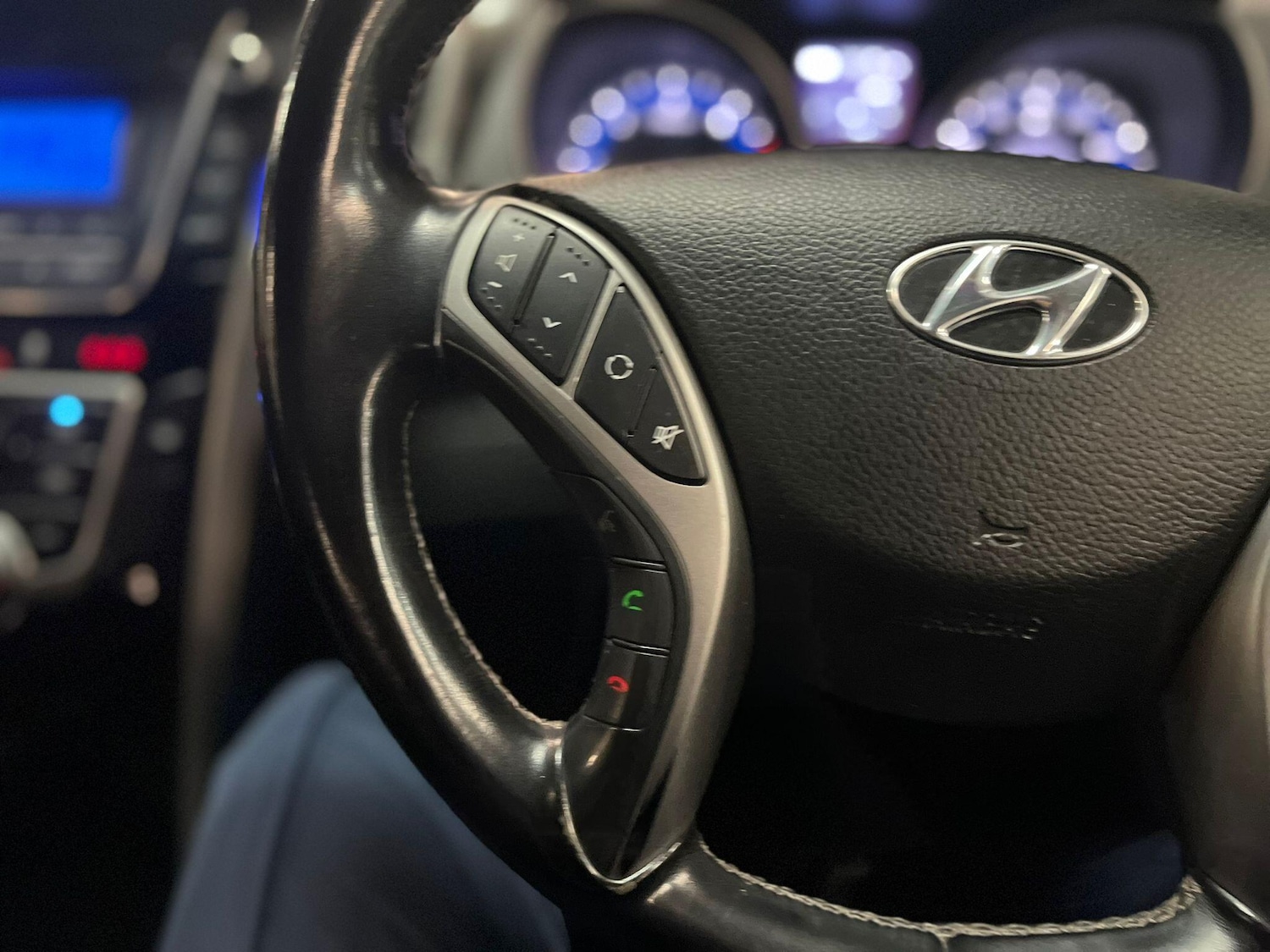 Used Hyundai i30 2013 for sale - 76457519: Photo 27