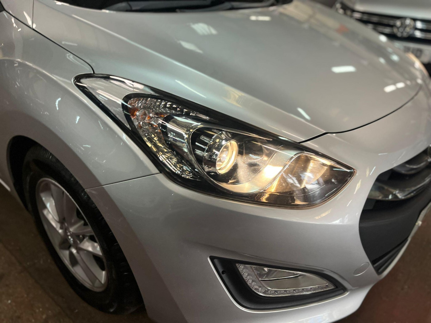 Used Hyundai i30 2013 for sale - 76457519: Photo 9