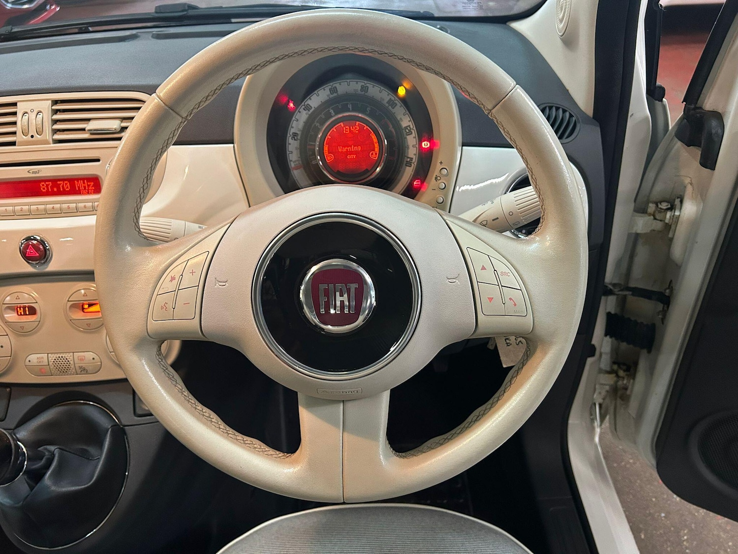 Used Fiat 500 2015 for sale - 77838590: Photo 17