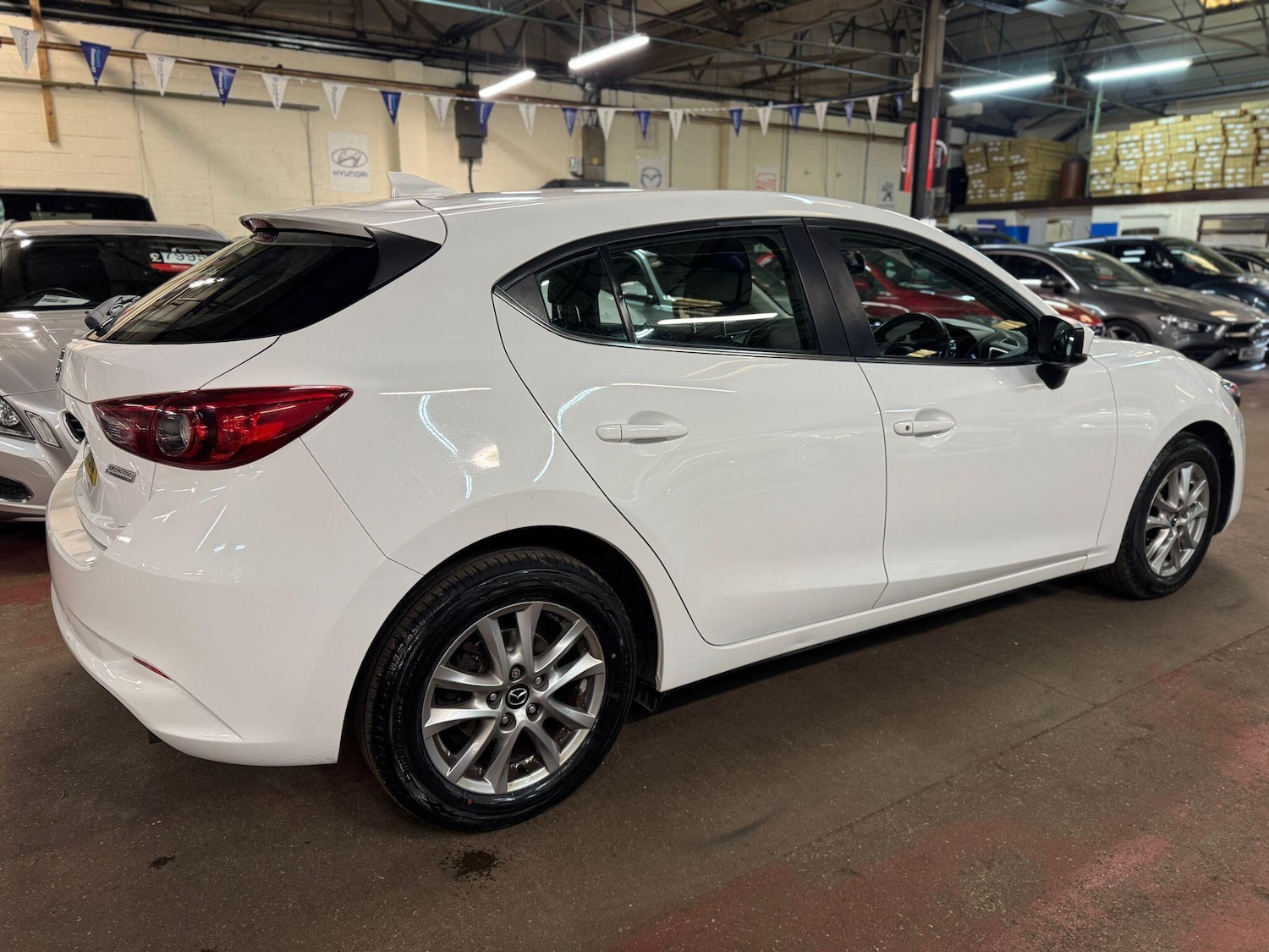 Used Mazda Mazda3 for sale - 77853768: Photo 8
