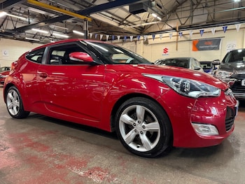 2013 (13) - 1.6 GDi 4dr