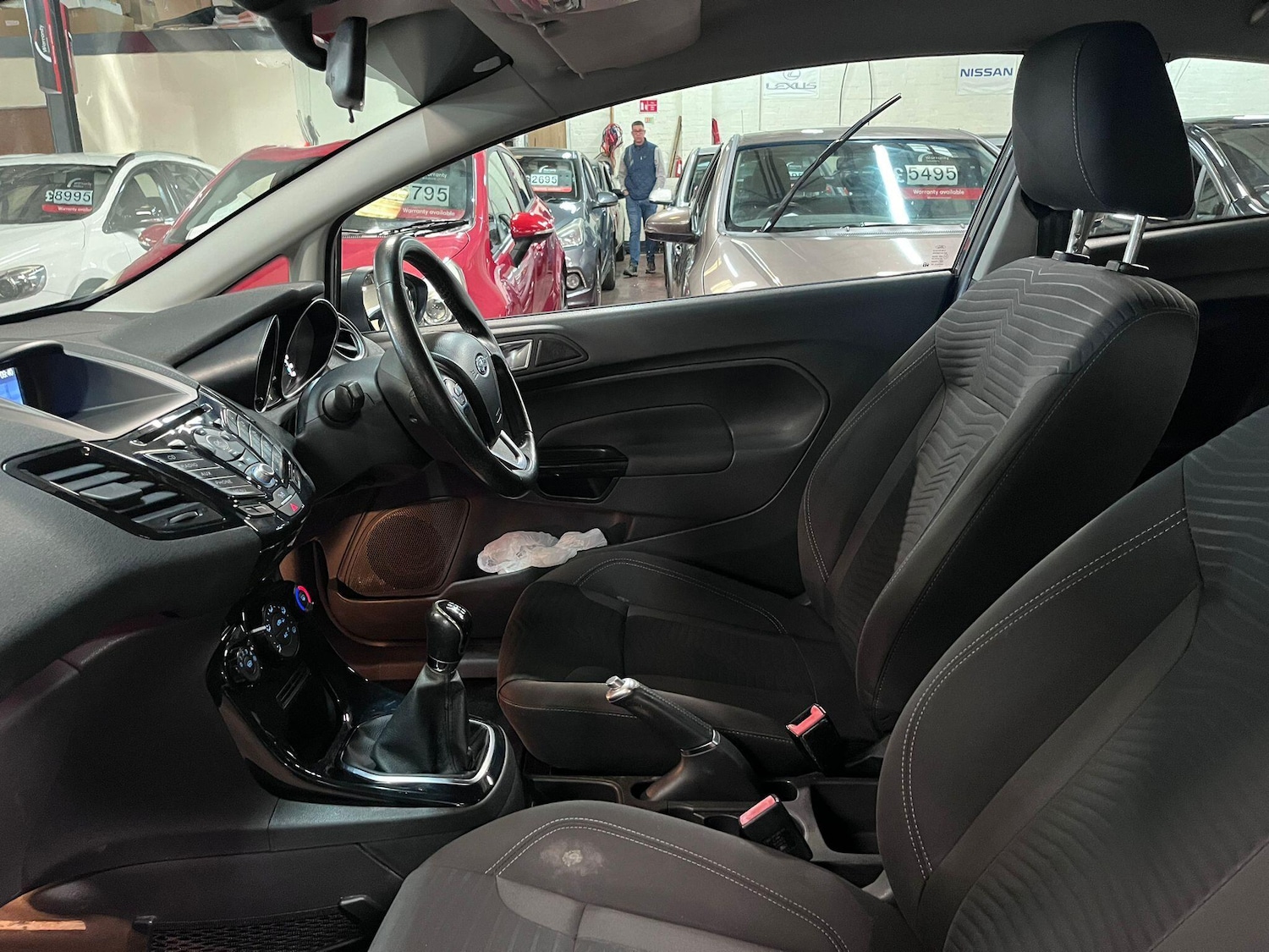 Used Ford Fiesta 2015 for sale - 77163231: Photo 16