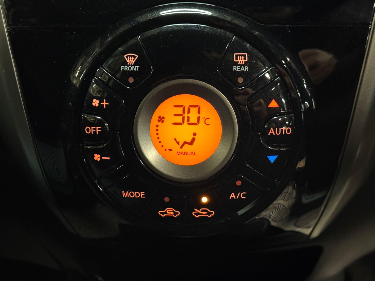 Used Nissan Note 2014 for sale - 77559995: Photo 35