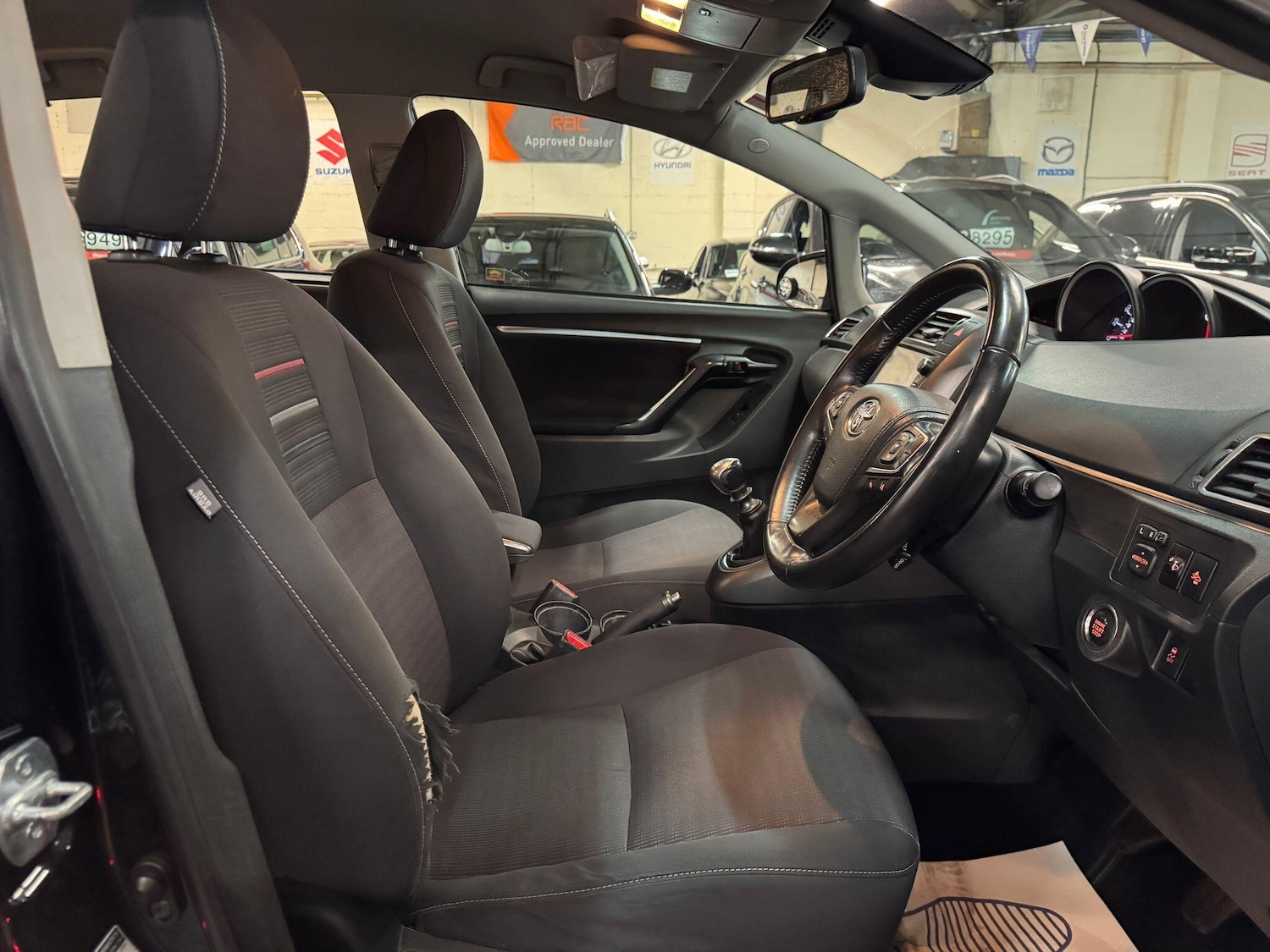 Used Toyota Verso 2018 for sale - 76786698: Photo 10