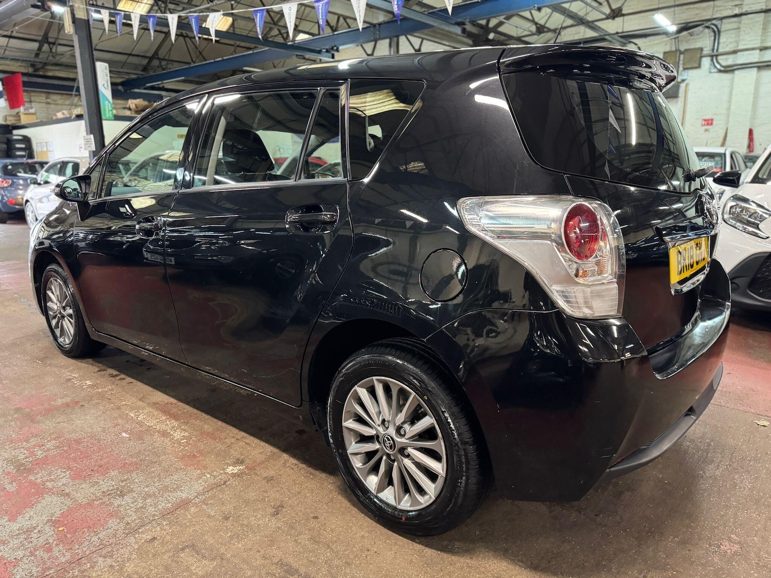 Used Toyota Verso 2018 for sale - 76786698: Photo 4