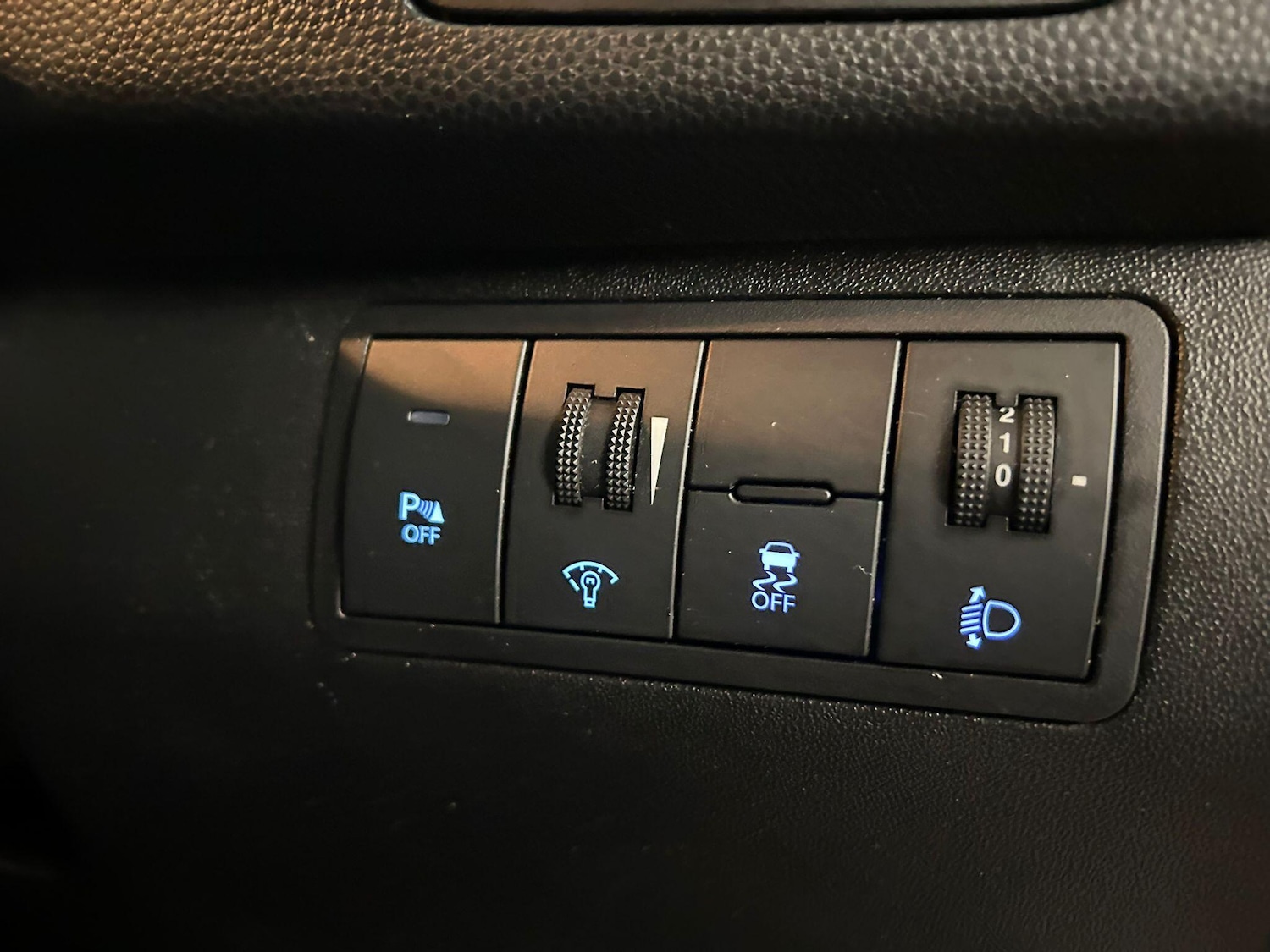 Used Hyundai Ix20 2014 for sale - 76952343: Photo 28