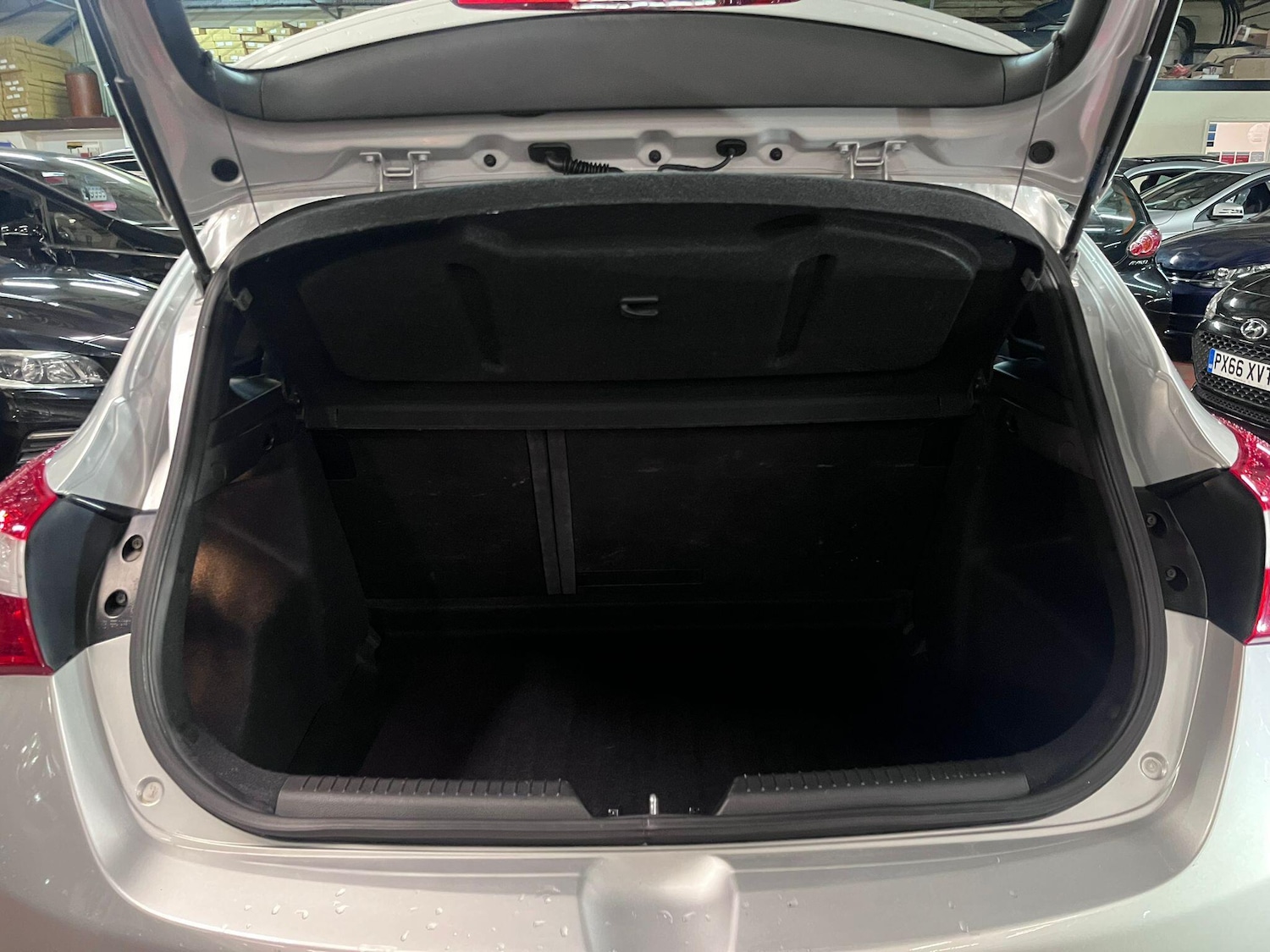 Used Hyundai i30 2013 for sale - 77253925: Photo 12