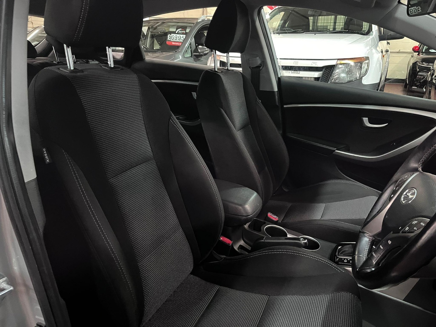 Used Hyundai i30 2013 for sale - 77253925: Photo 16