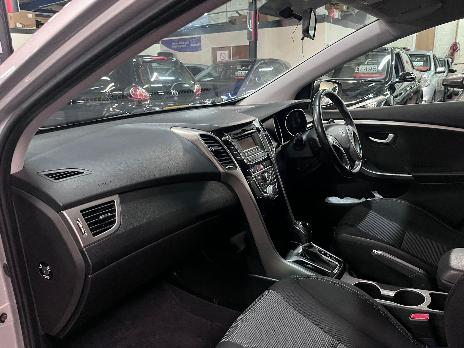 Used Hyundai i30 2013 for sale - 77253925: Photo 18