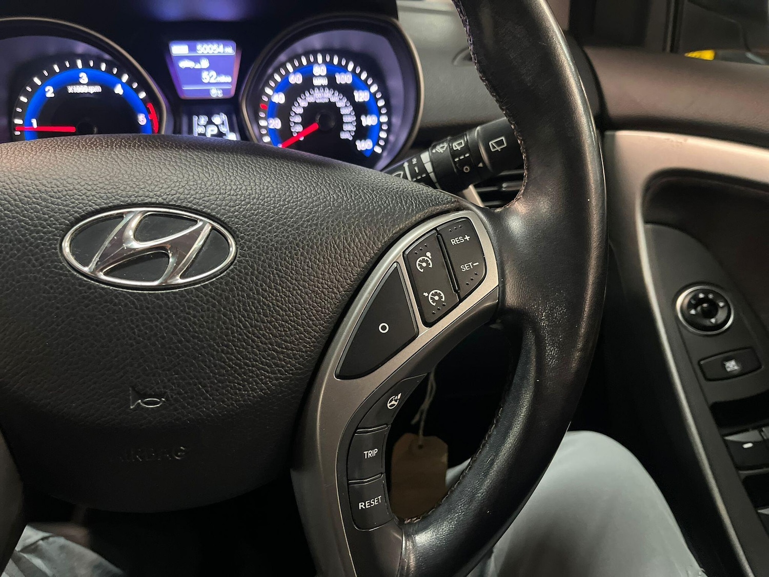 Used Hyundai i30 2013 for sale - 77253925: Photo 25