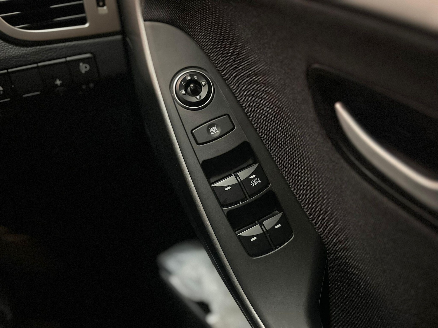 Used Hyundai i30 2013 for sale - 77253925: Photo 27