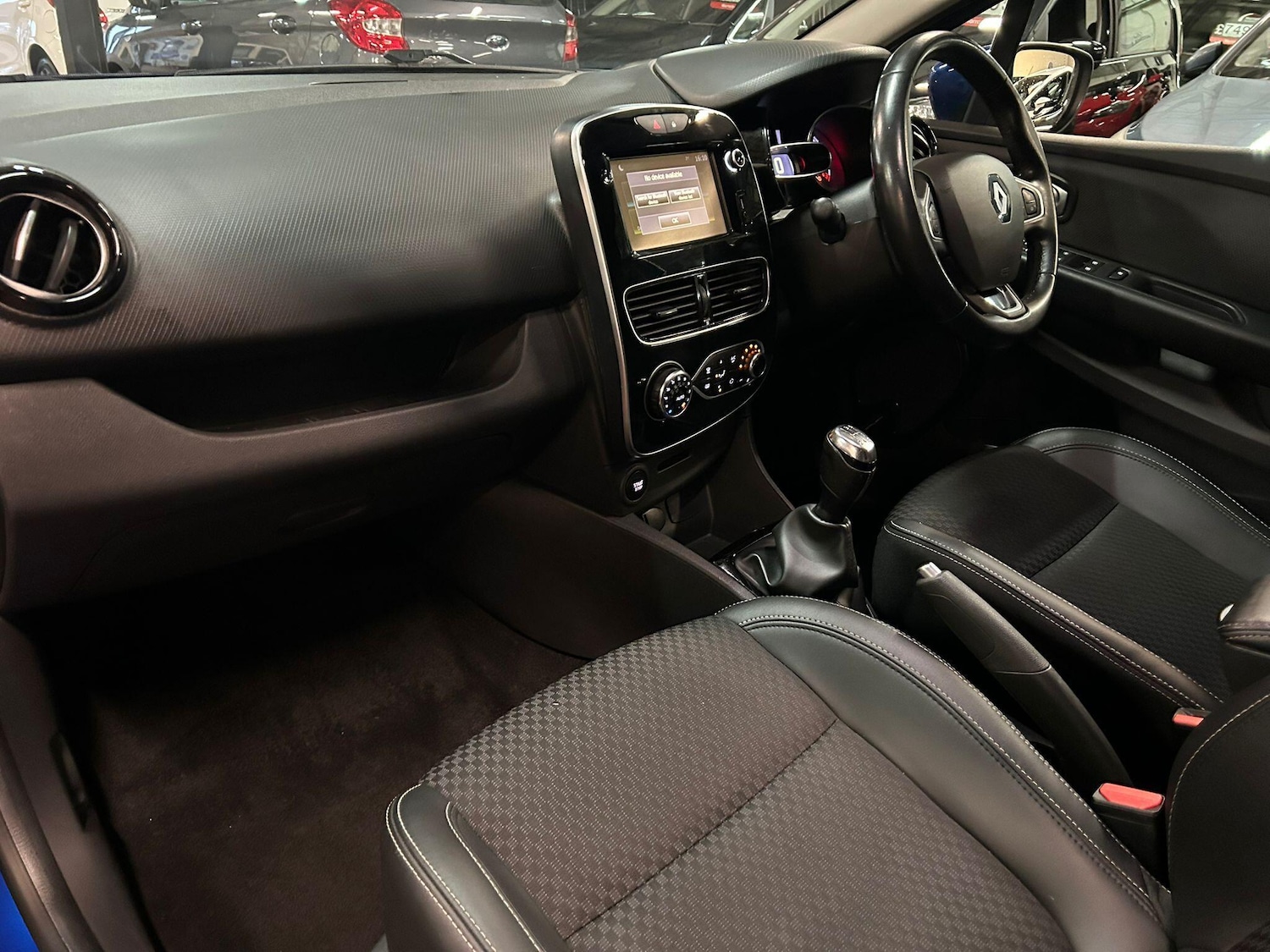 Used Renault Clio 2017 for sale - 77440139: Photo 14