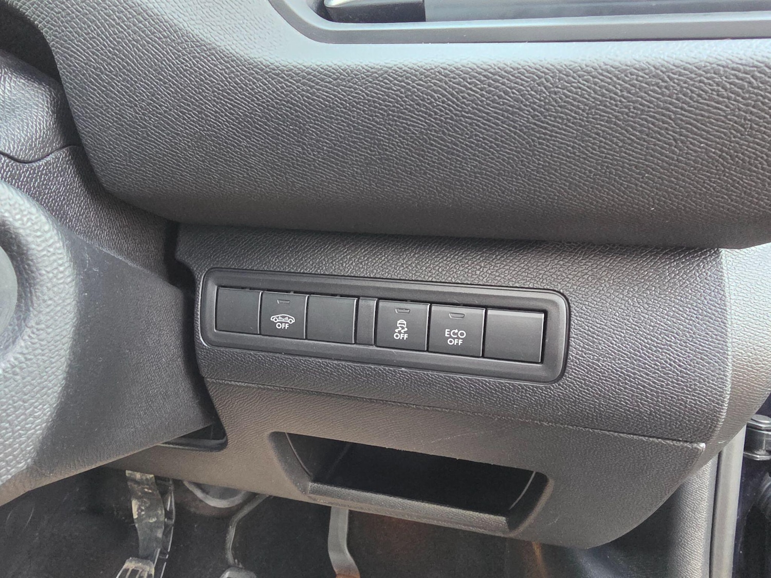 Used Peugeot 308 SW 2017 for sale - 76865887: Photo 24