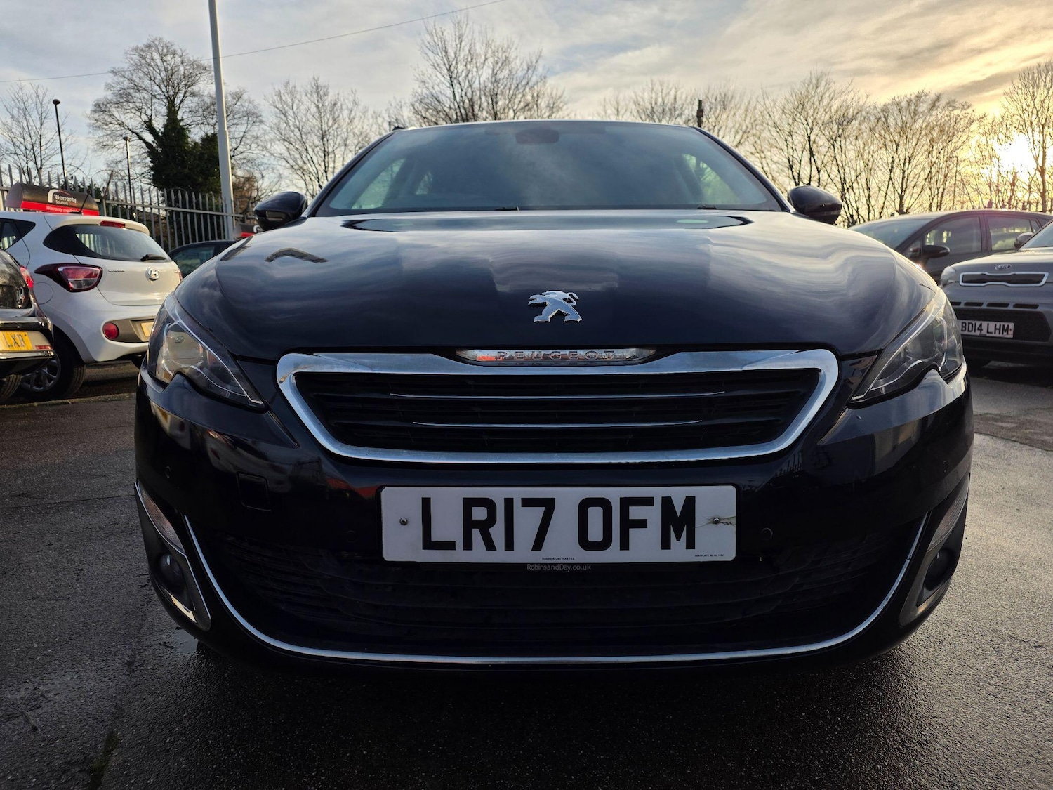 Used Peugeot 308 SW 2017 for sale - 76865887: Photo 3