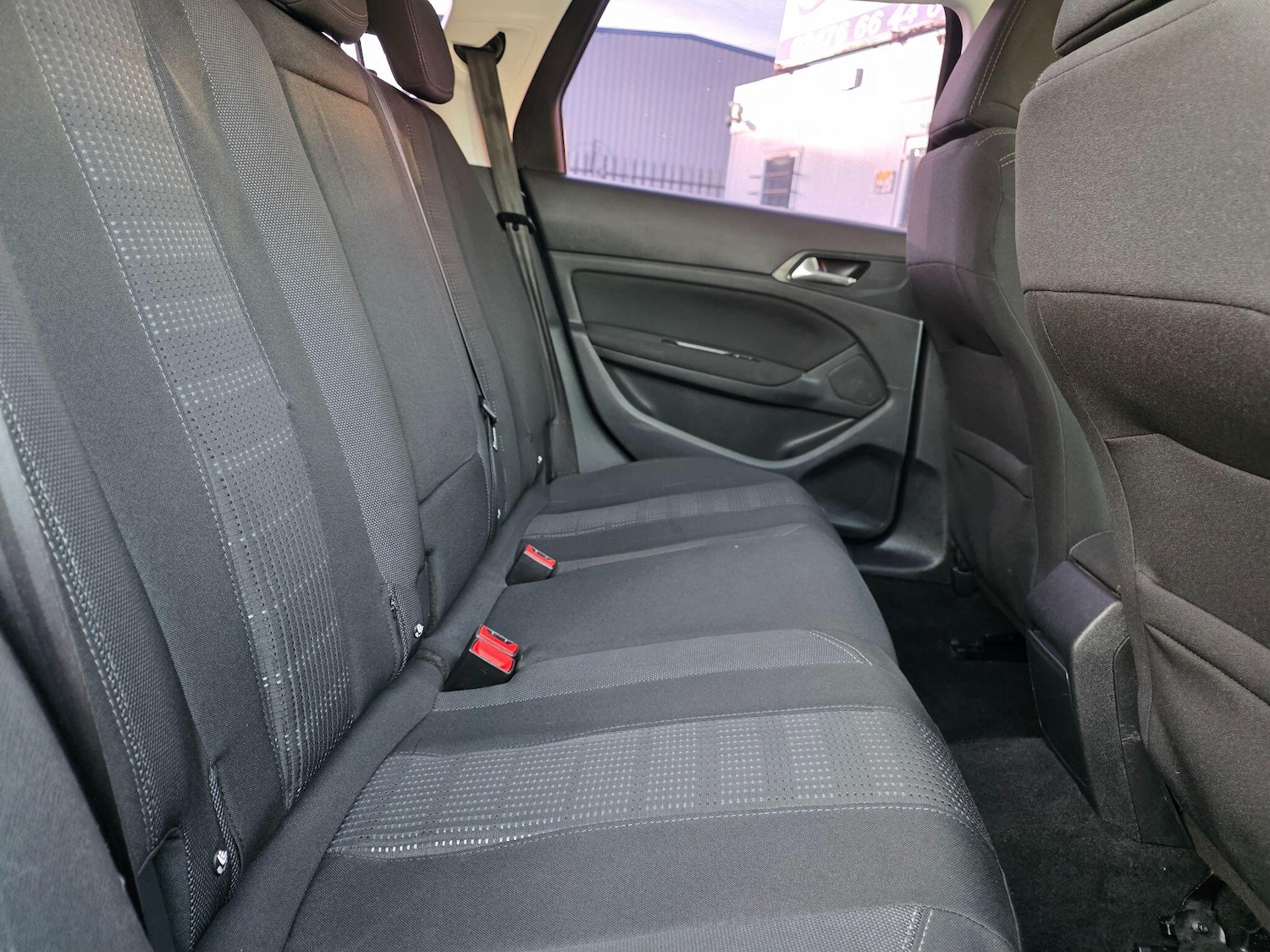 Used Peugeot 308 SW 2017 for sale - 76865887: Photo 30