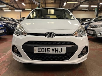 Used Hyundai i10 2015 for sale - 76689319: Photo
