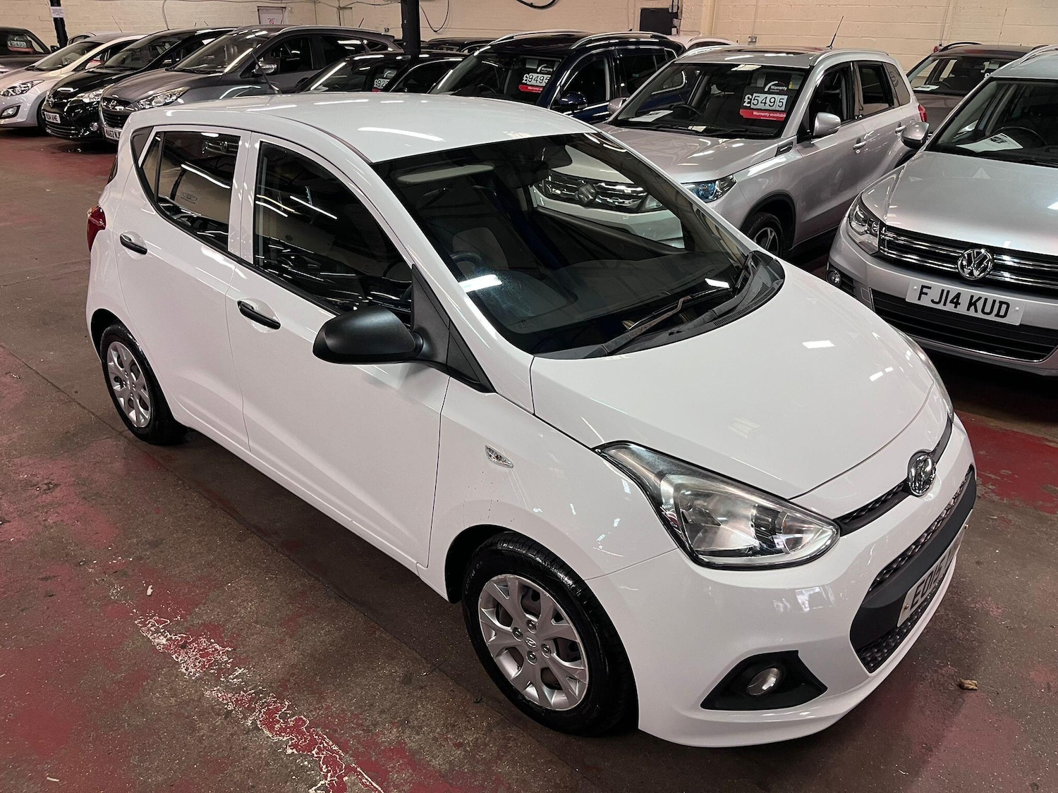 Used Hyundai i10 2015 for sale - 76689319: Photo 7