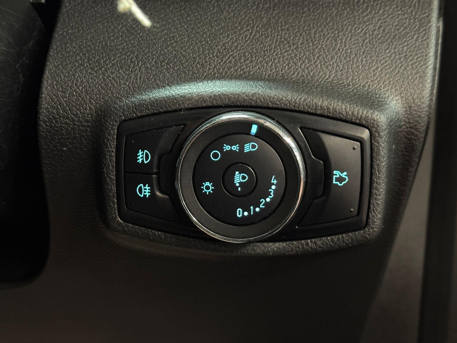 Used Ford Ka+ 2018 for sale - 77455948: Photo 29