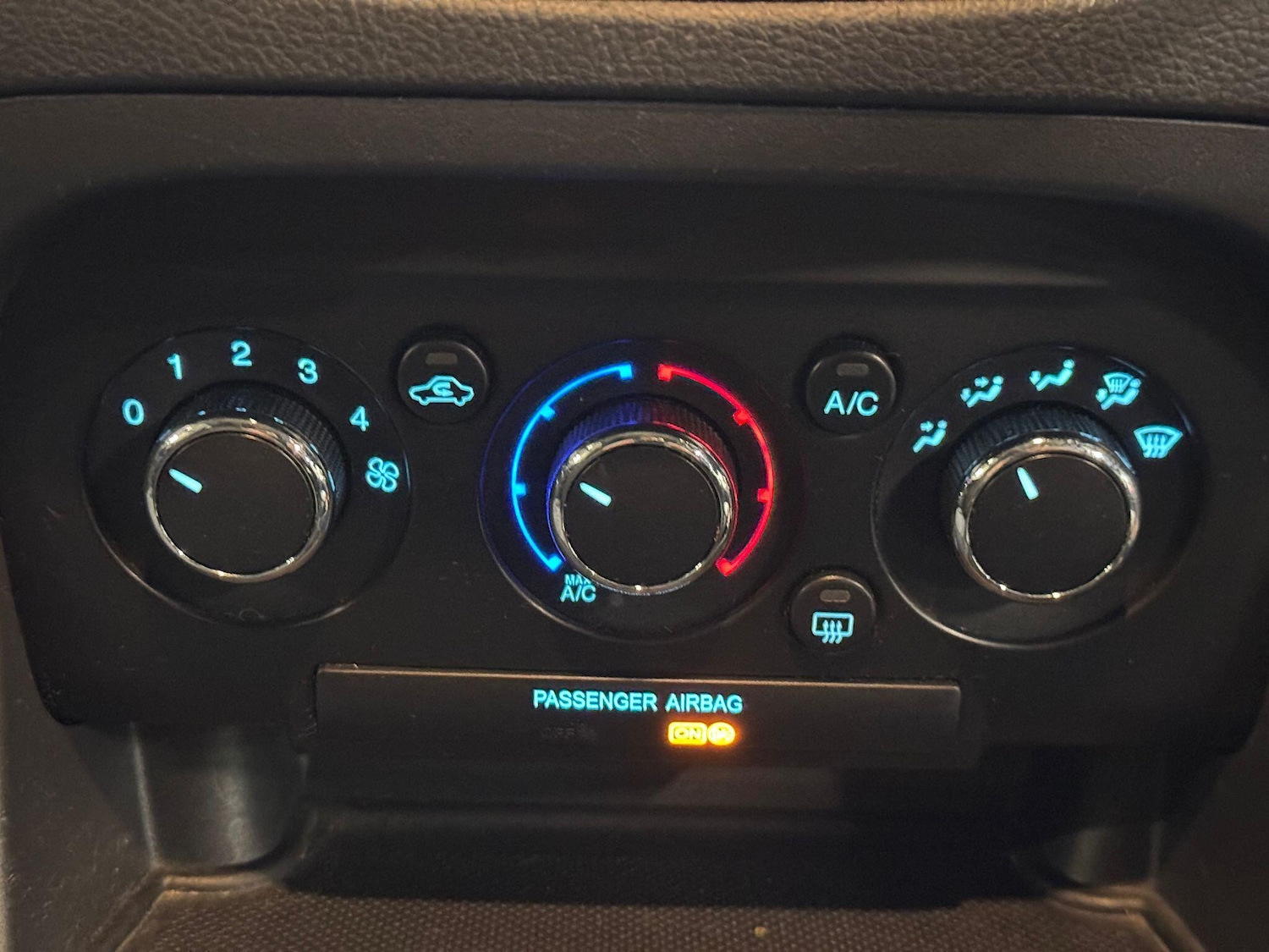 Used Ford Ka+ 2018 for sale - 77455948: Photo 35