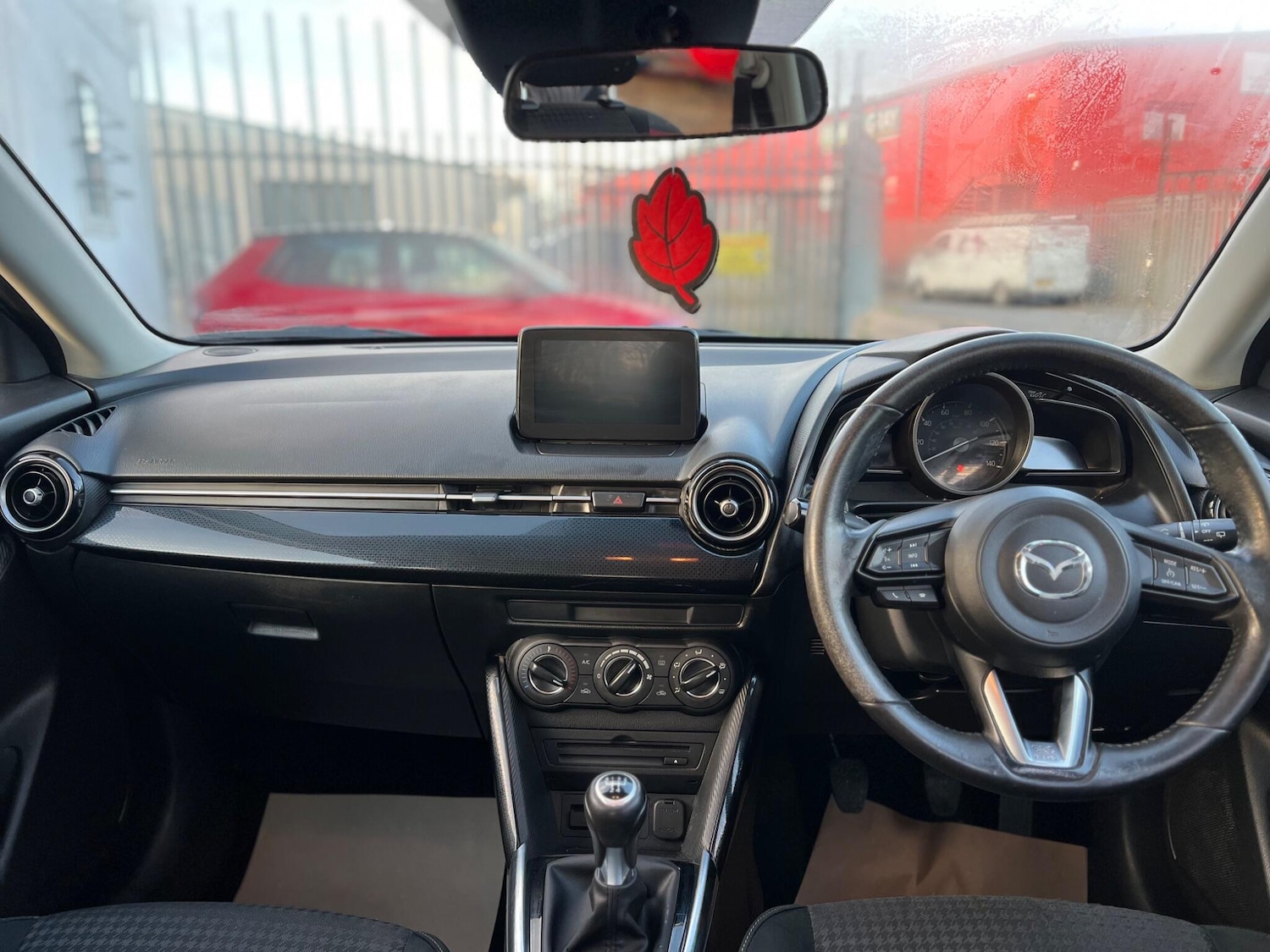 Used Mazda Mazda2 2017 for sale - 76607857: Photo 12