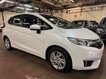 Used Honda Jazz 2016 for sale - 79093942: Photo