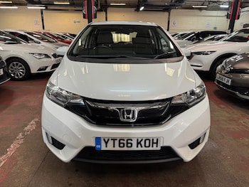 Used Honda Jazz 2016 for sale - 79093942: Photo