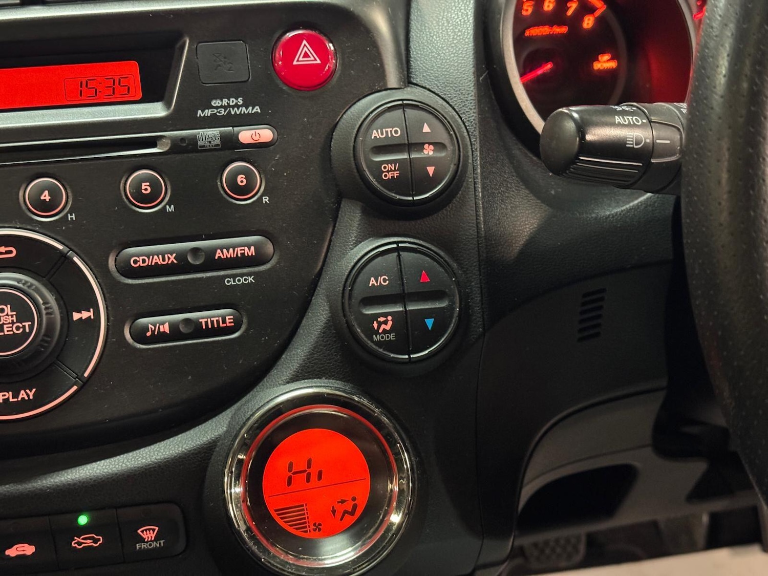 Used Honda Jazz 2014 for sale - 77784306: Photo 30