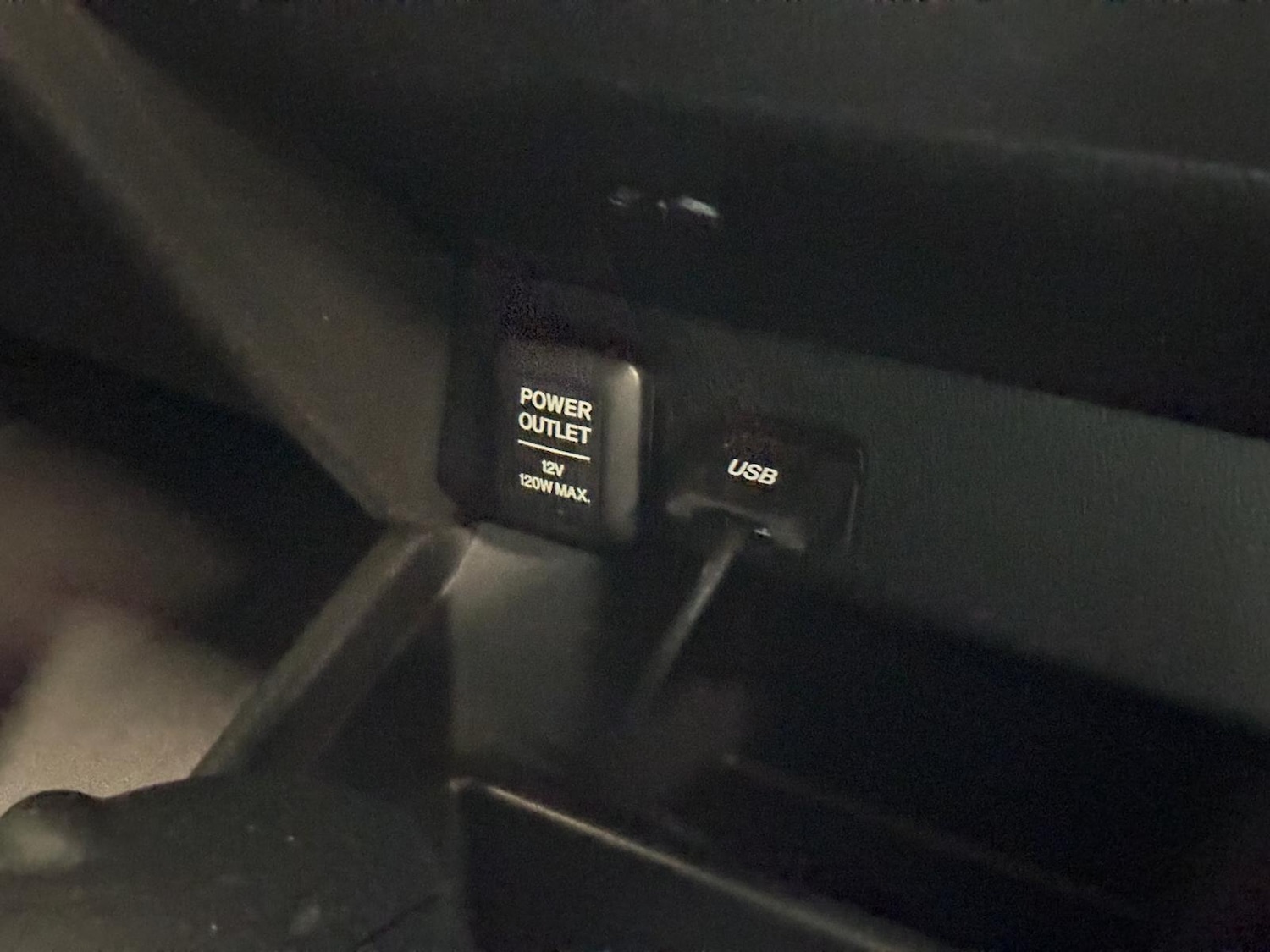 Used Honda Jazz 2014 for sale - 77784306: Photo 32