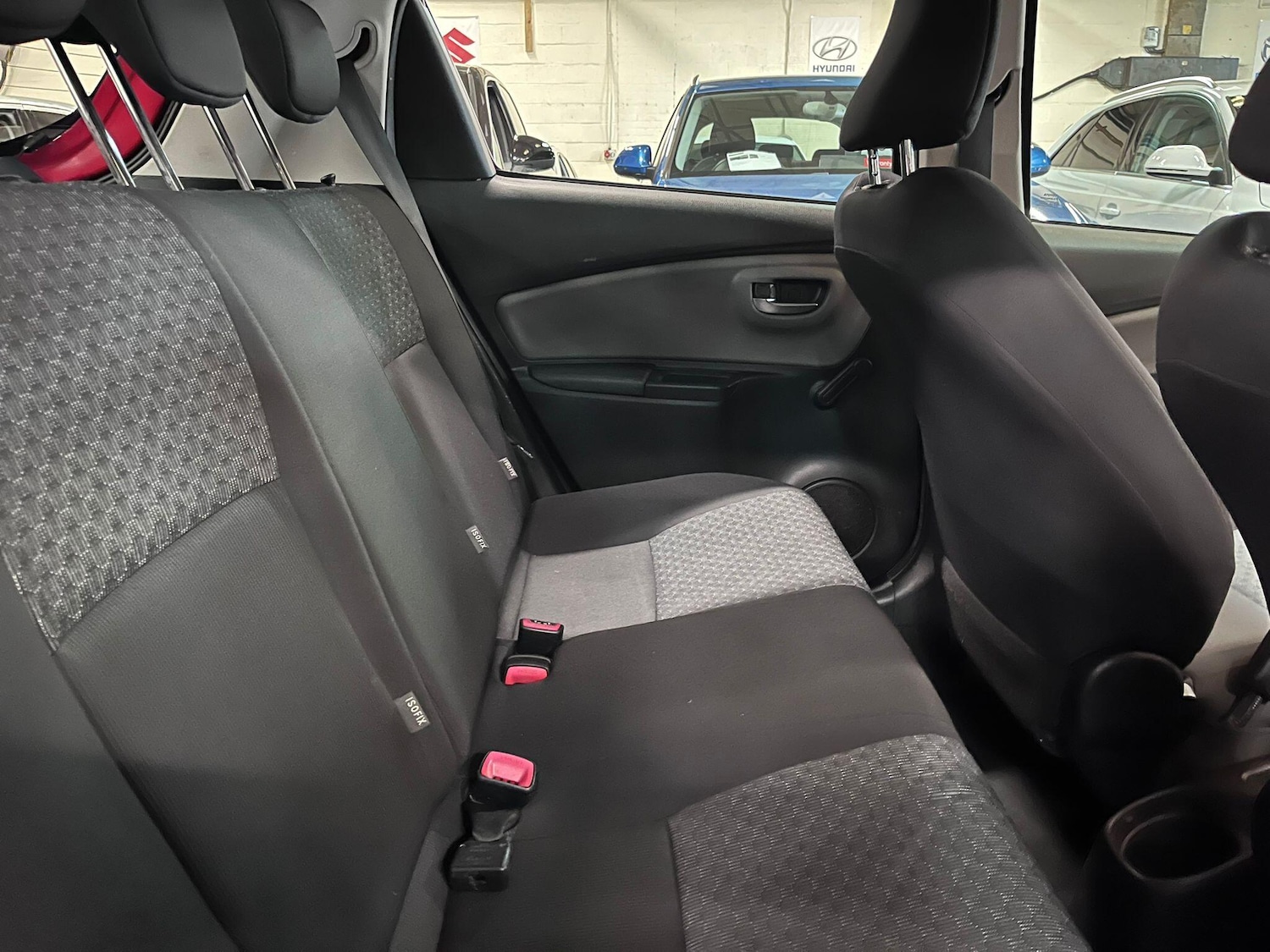 Used Toyota Yaris 2015 for sale - 78171413: Photo 28