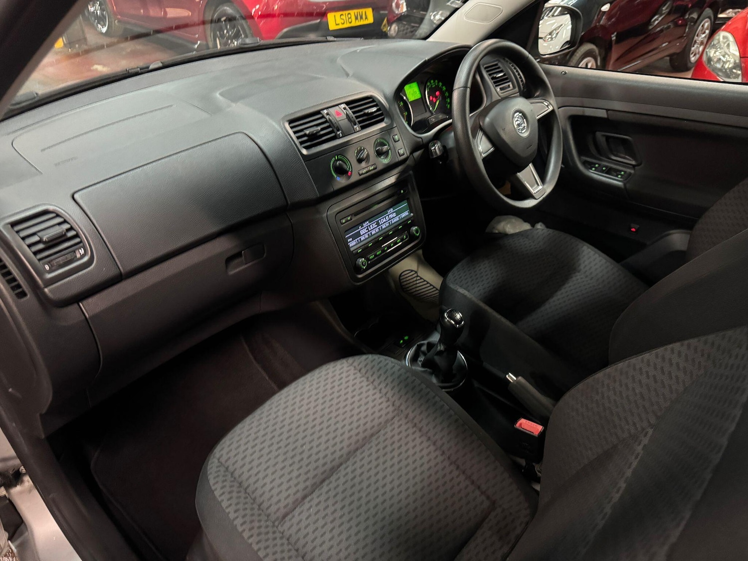 Used Skoda Roomster 2015 for sale - 77358636: Photo 15