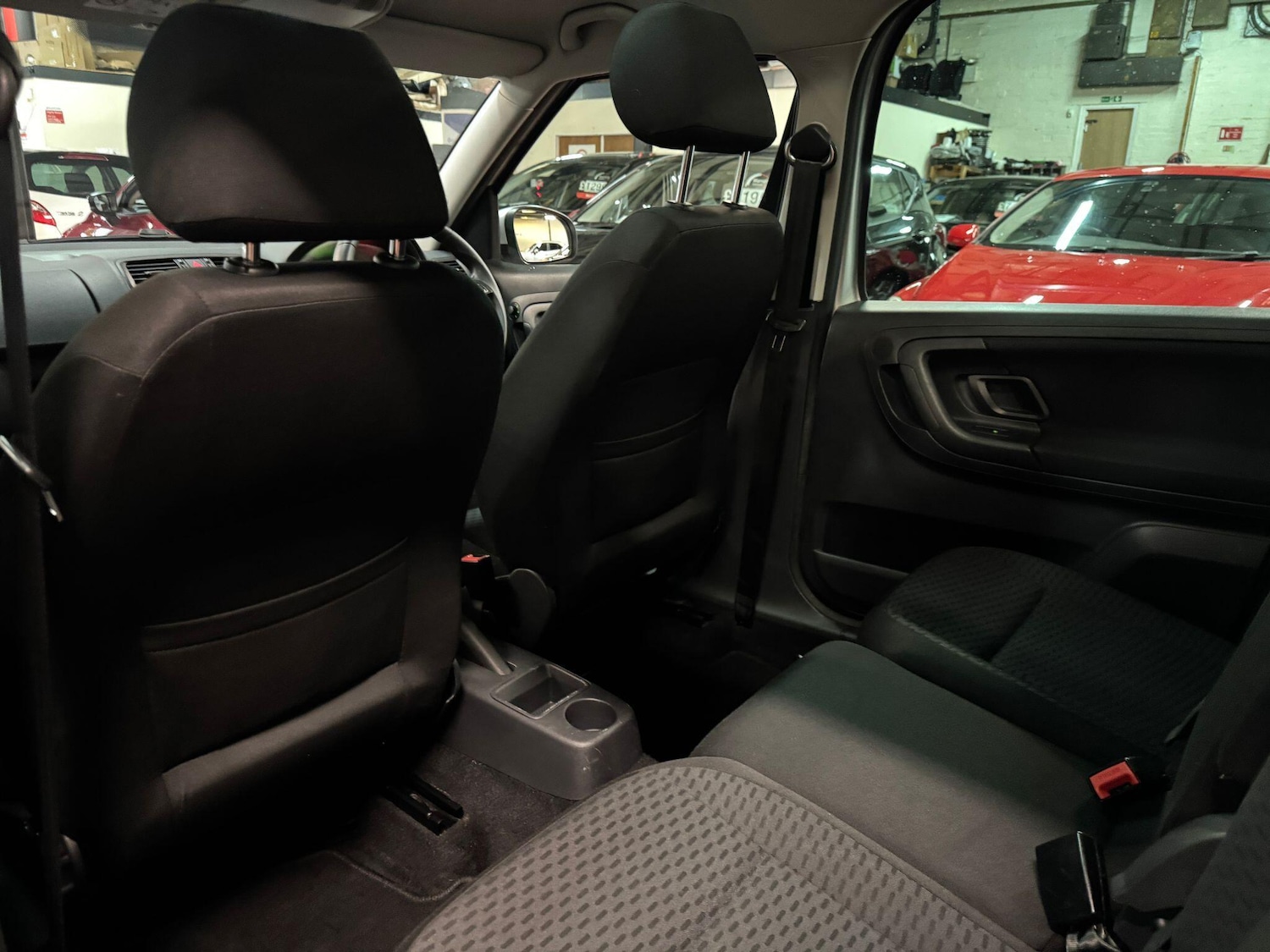 Used Skoda Roomster 2015 for sale - 77358636: Photo 22