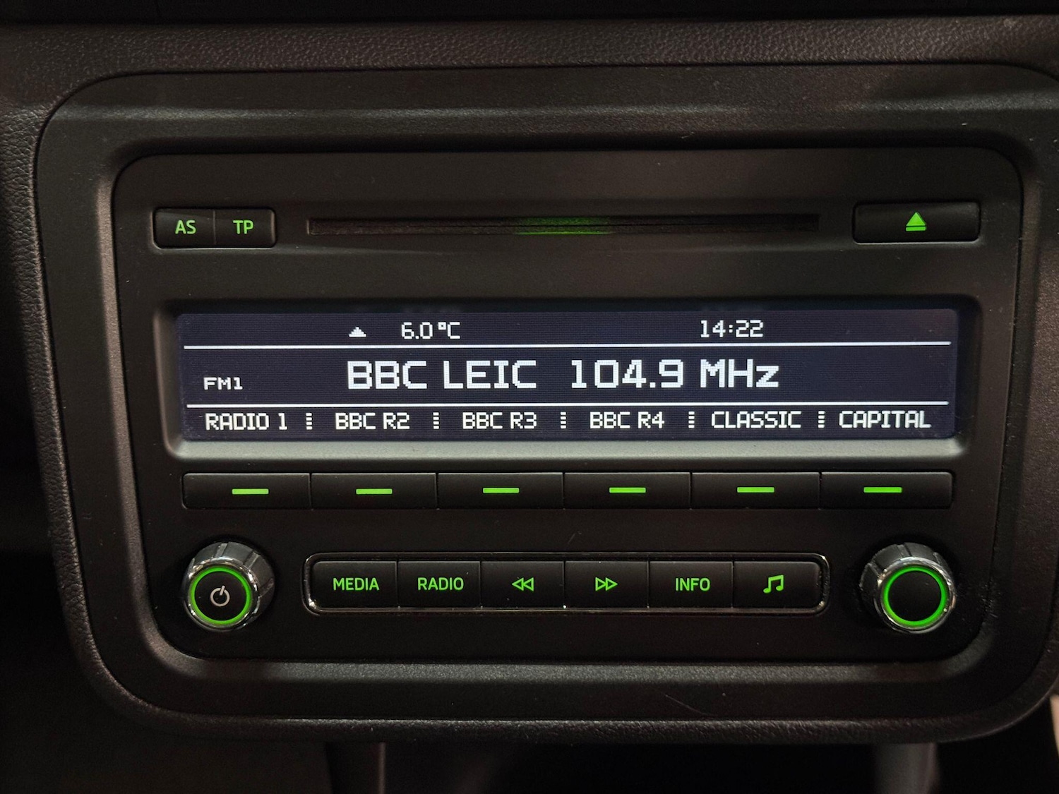 Used Skoda Roomster 2015 for sale - 77358636: Photo 33