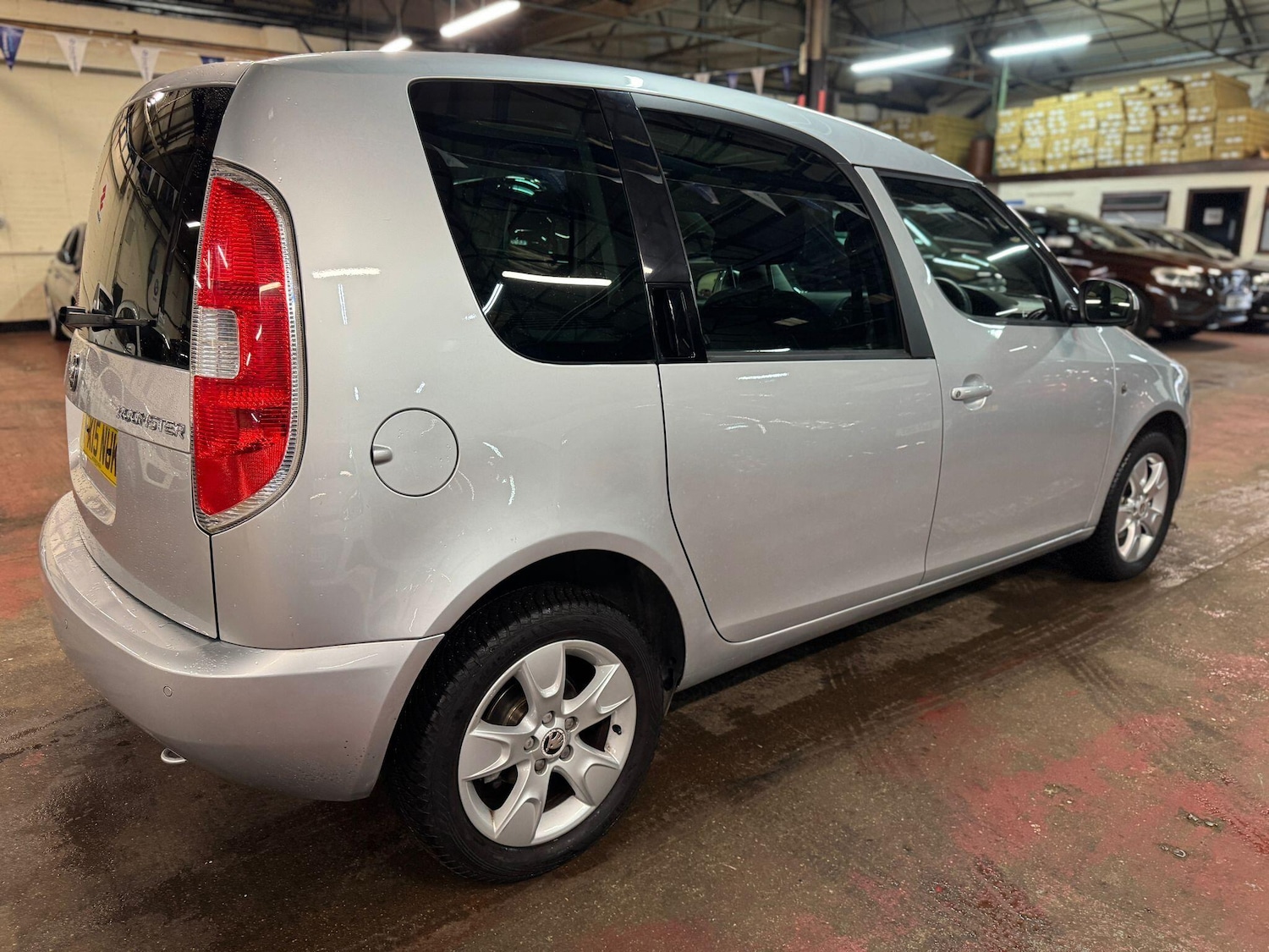 Used Skoda Roomster 2015 for sale - 77358636: Photo 6