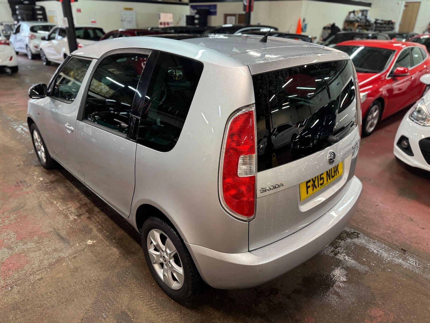 Used Skoda Roomster 2015 for sale - 77358636: Photo 8