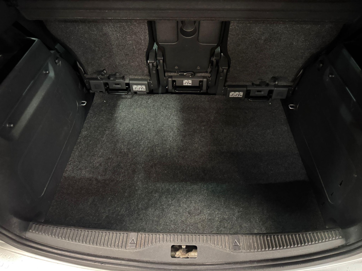 Used Skoda Roomster 2015 for sale - 77358636: Photo 9