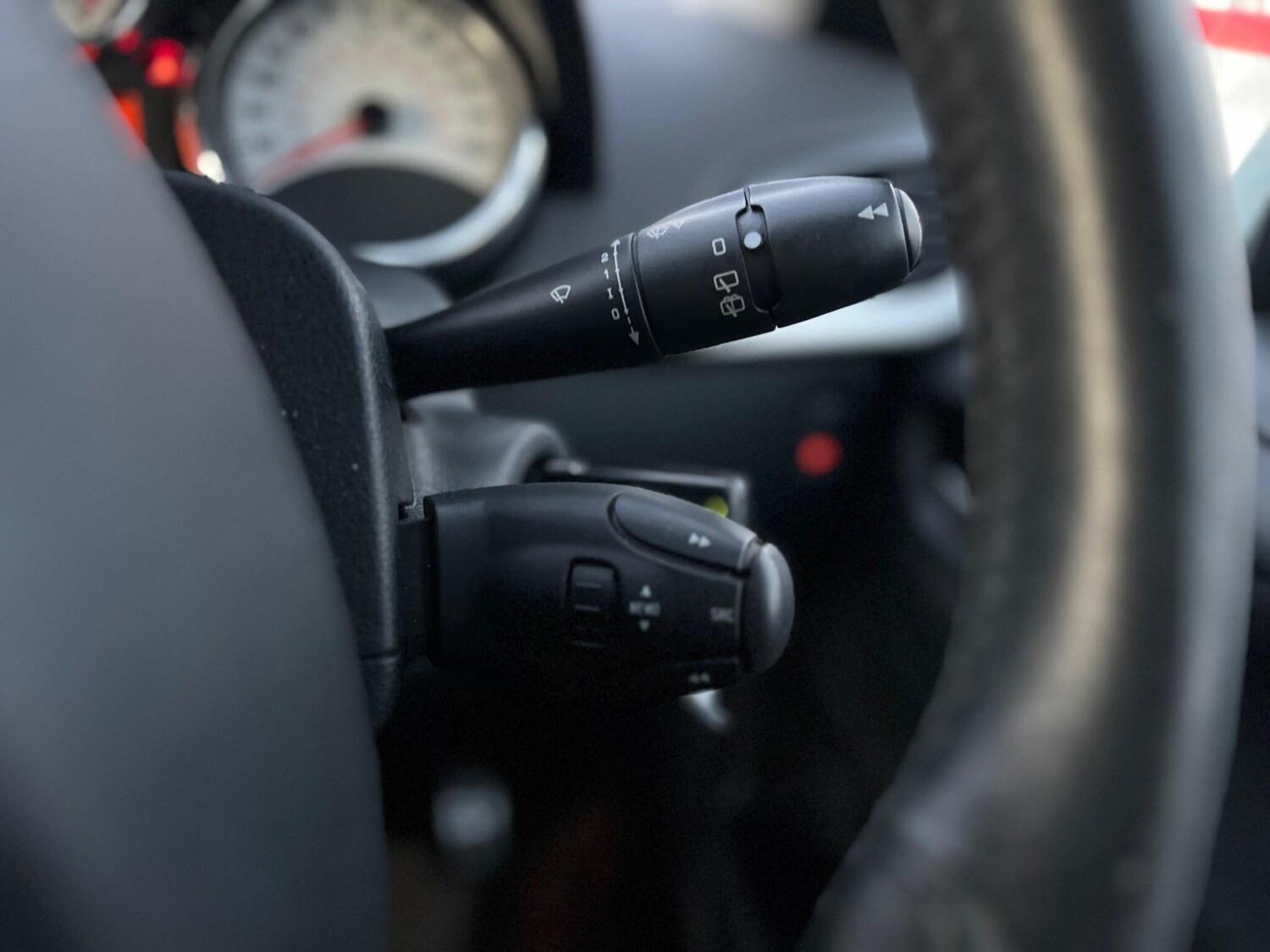 Used Peugeot 207 for sale - 76997824: Photo 14