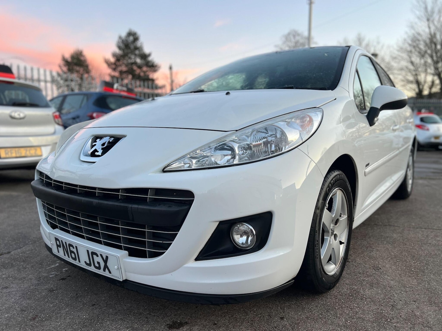 Used Peugeot 207 for sale - 76997824: Photo 2