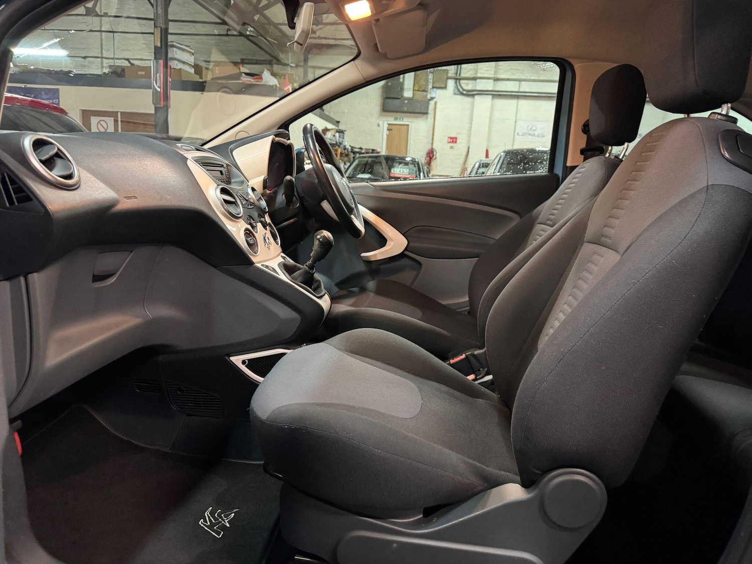 Used Ford Ka 2015 for sale - 77230258: Photo 14