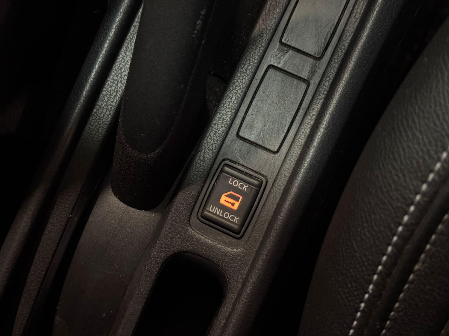 Used Nissan Note 2014 for sale - 77291120: Photo 38