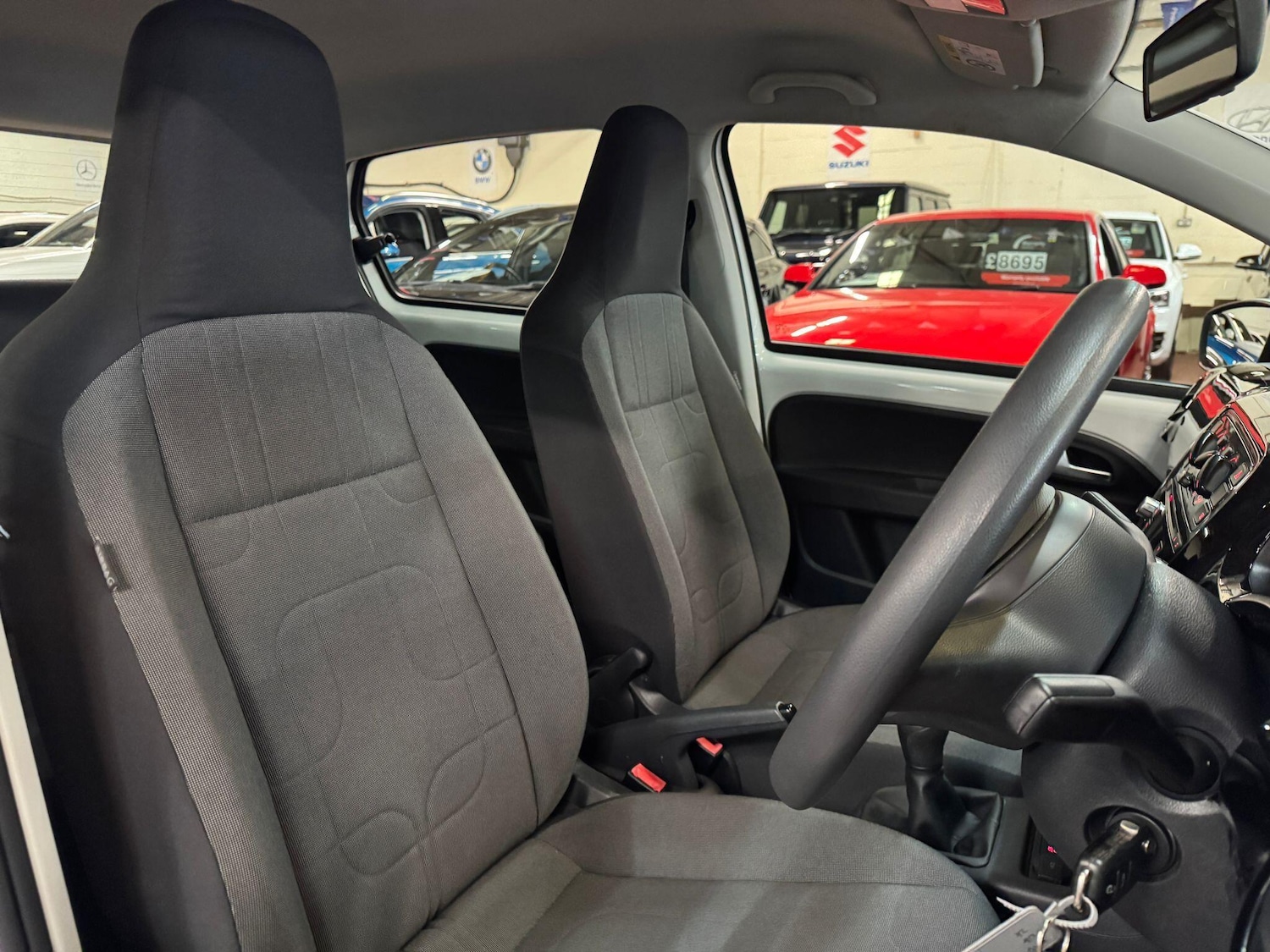 Used Volkswagen up! 2015 for sale - 77940242: Photo 11