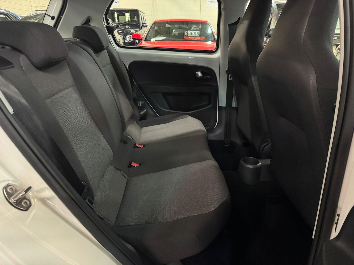 Used Volkswagen up! 2015 for sale - 77940242: Photo 17